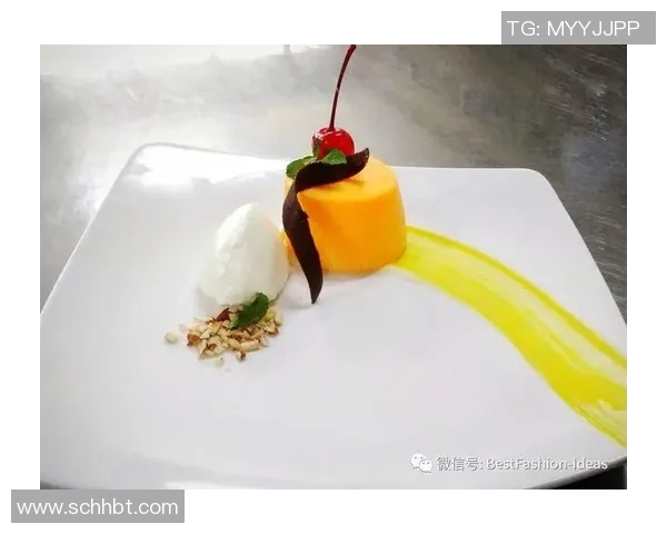 足球明星巧用筷子享美食瞬间展现独特风采与生活态度